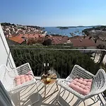 Apartments Old Town Hvar Sea View